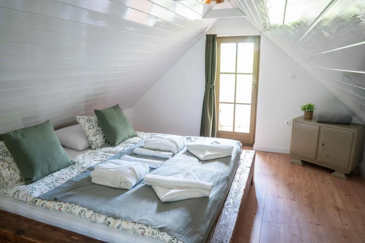 Appartement Chillinn Csillag Cottage Eger